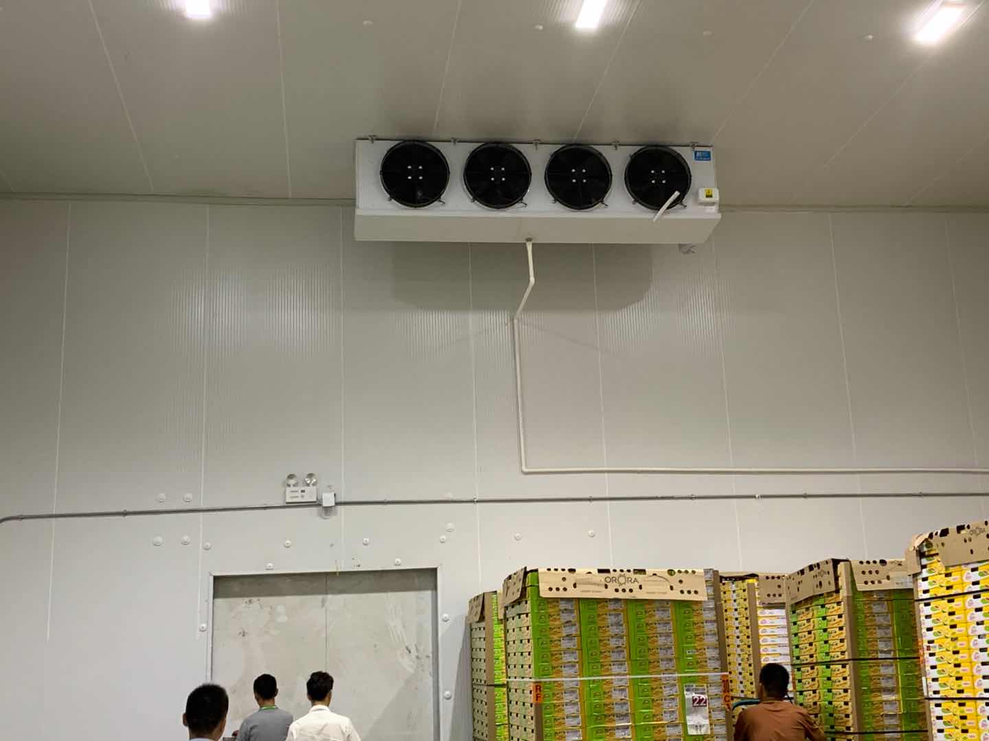 冷庫設(shè)備風(fēng)機(jī)jpg 冷庫設(shè)備風(fēng)機(jī)jpg