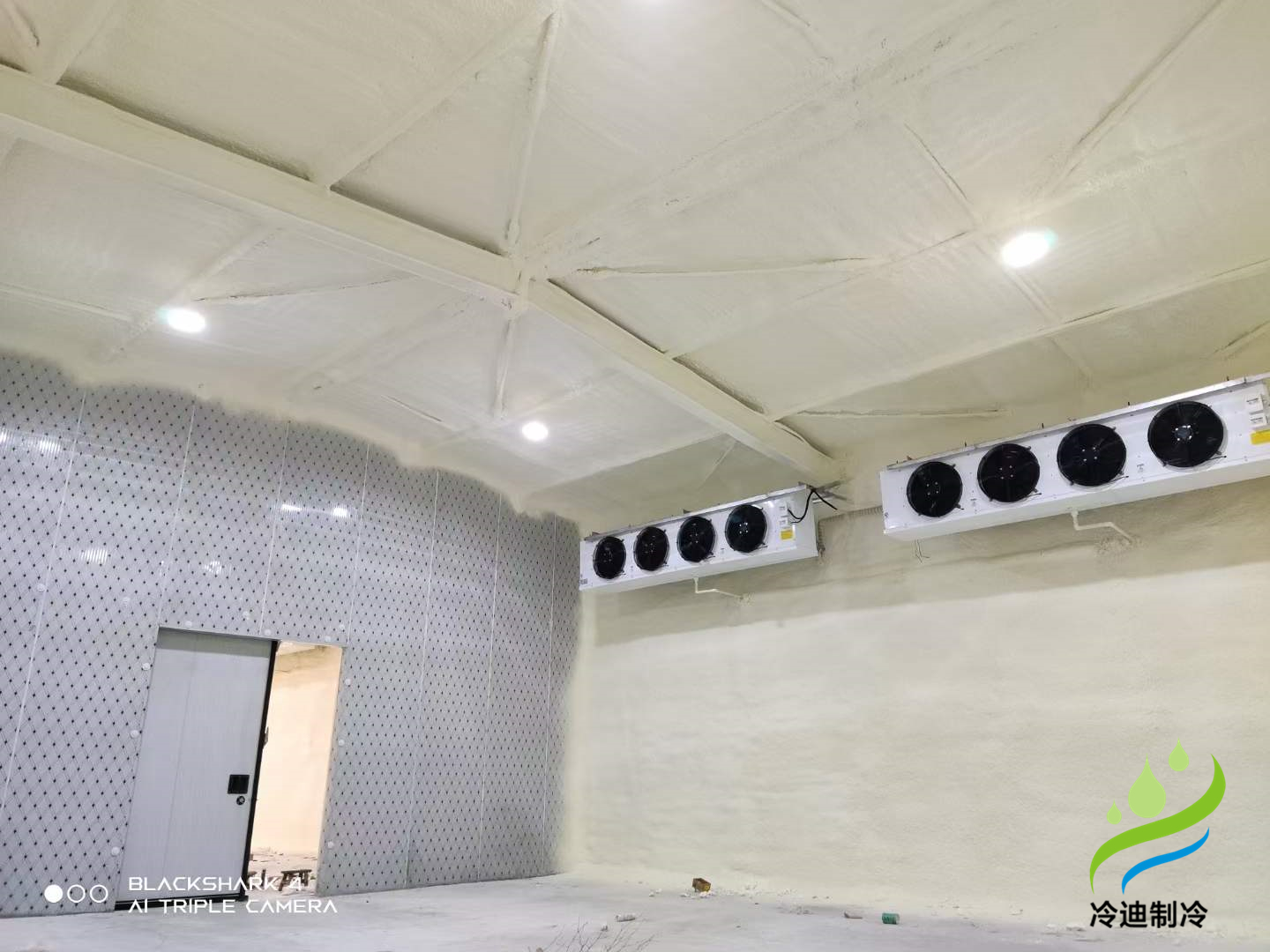 土建冷庫(kù)價(jià)格標(biāo)準(zhǔn)，土建冷庫(kù)的優(yōu)缺點(diǎn)有哪些？